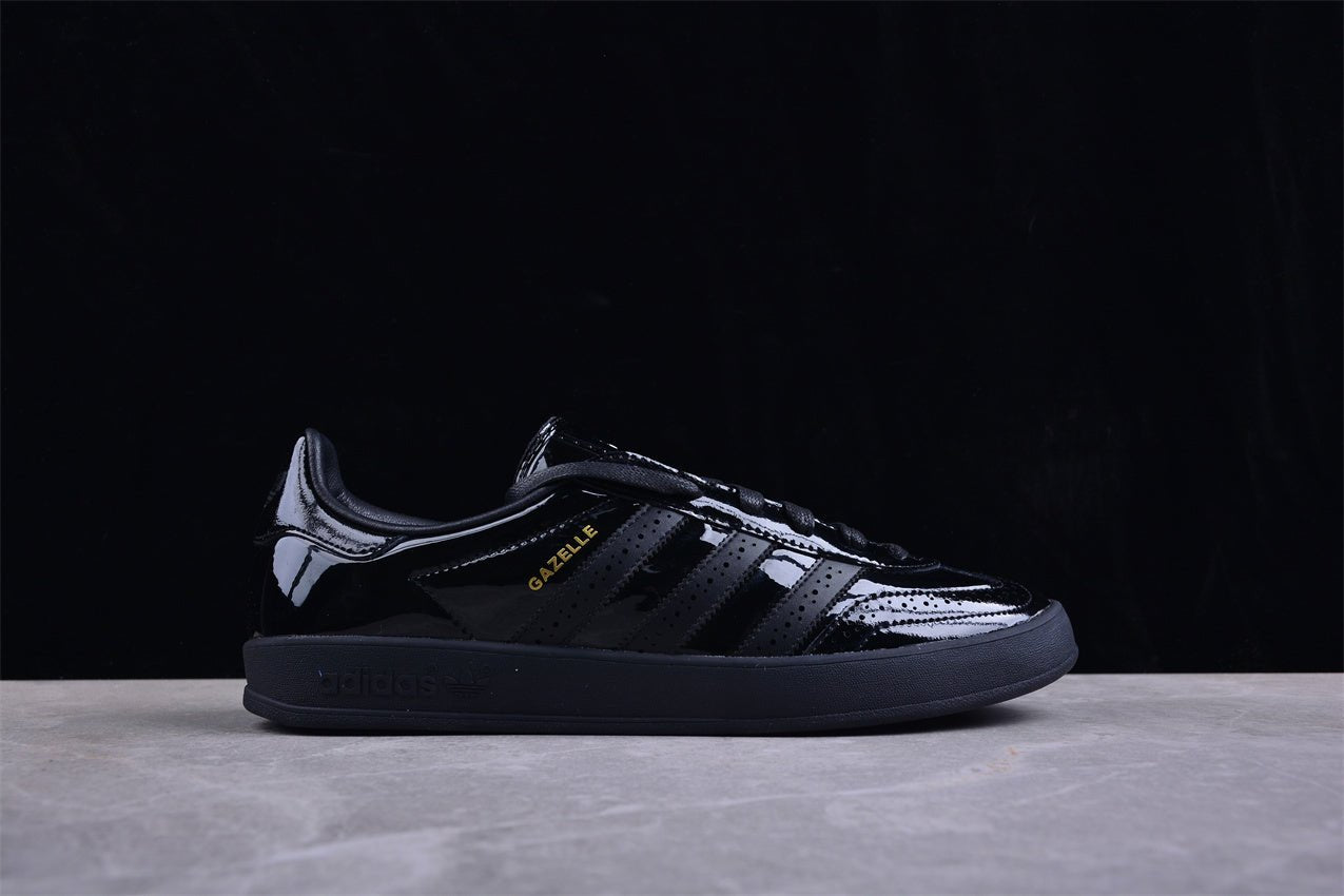 Fabrika Supply Gazelle Glossy Black | zapatillas Fabrika Supply