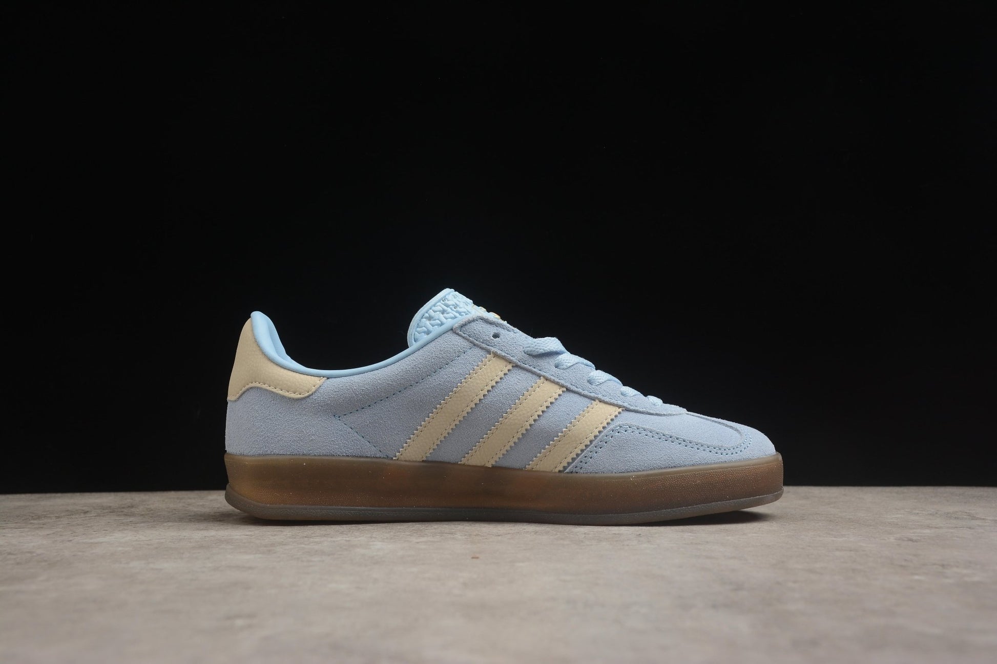 Fabrika Supply Gazelle Sky Blue / Beige | zapatillas Fabrika Supply