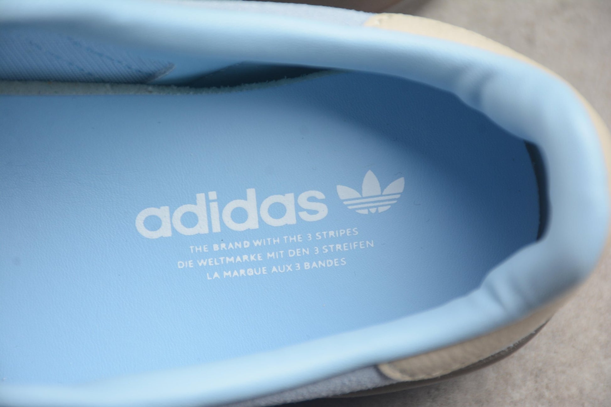 Fabrika Supply Gazelle Sky Blue / Beige | zapatillas Fabrika Supply