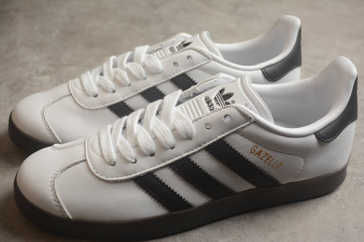 Fabrika Supply Gazelle White / Black | zapatillas Fabrika Supply