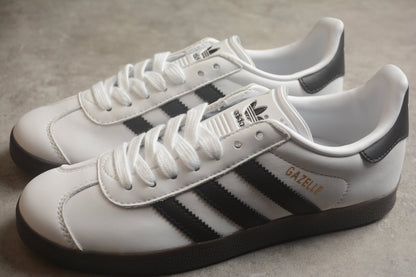Fabrika Supply Gazelle White / Black | zapatillas Fabrika Supply