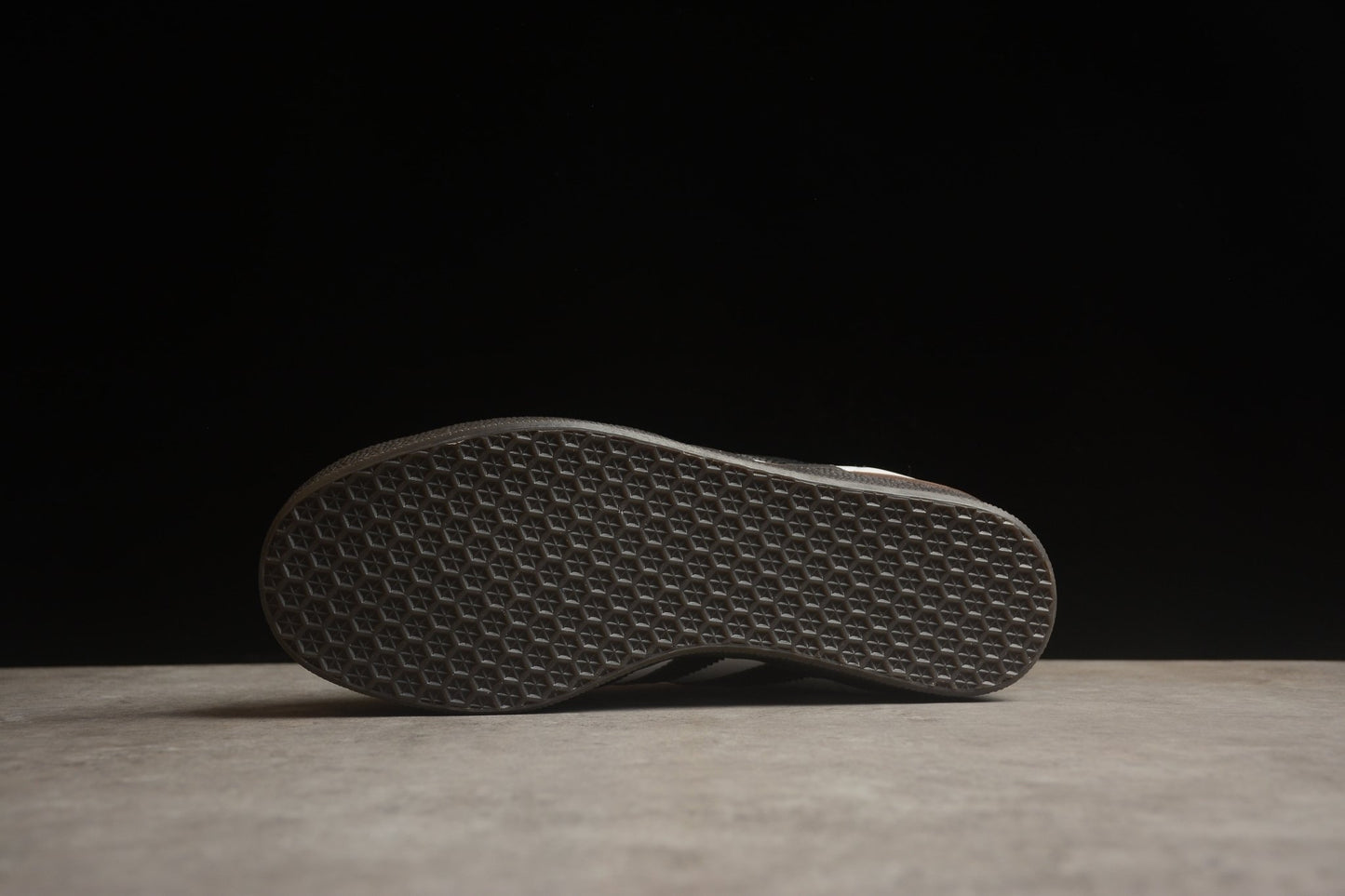 Fabrika Supply Gazelle White / Black | zapatillas Fabrika Supply