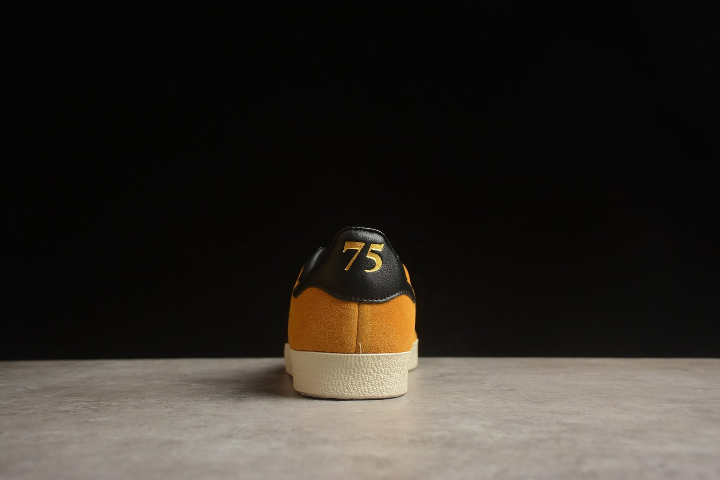 Fabrika Supply Gazelle Yellow / Black | zapatillas Fabrika Supply