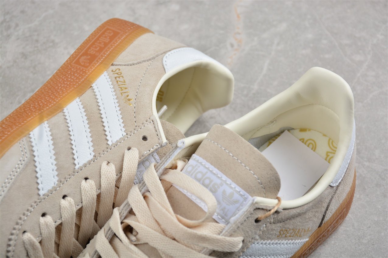 Fabrika Supply Handball Spezial Beige / White | zapatillas Fabrika Supply