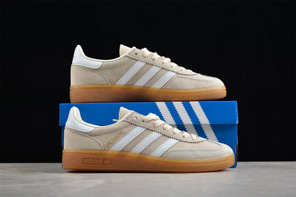 Fabrika Supply Handball Spezial Beige / White | zapatillas Fabrika Supply