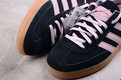 Fabrika Supply Handball Spezial Black / Light Pink | zapatillas Fabrika Supply