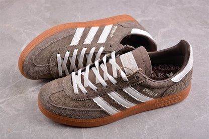 Fabrika Supply Handball Spezial Brown / White | zapatillas Fabrika Supply