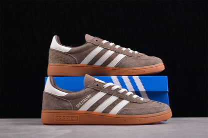 Fabrika Supply Handball Spezial Brown / White | zapatillas Fabrika Supply