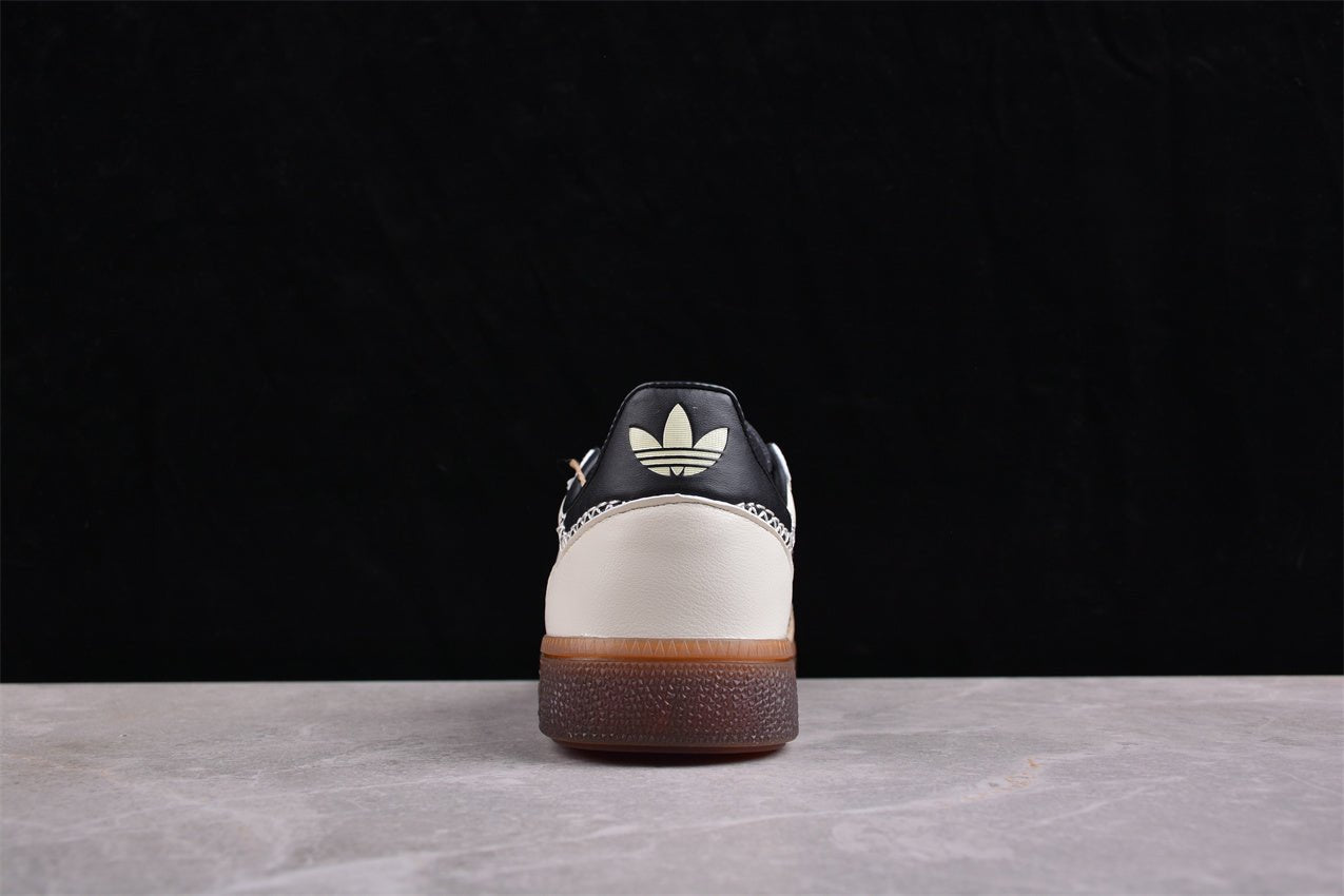 Fabrika Supply Handball Spezial Cream White / Black | zapatillas Fabrika Supply