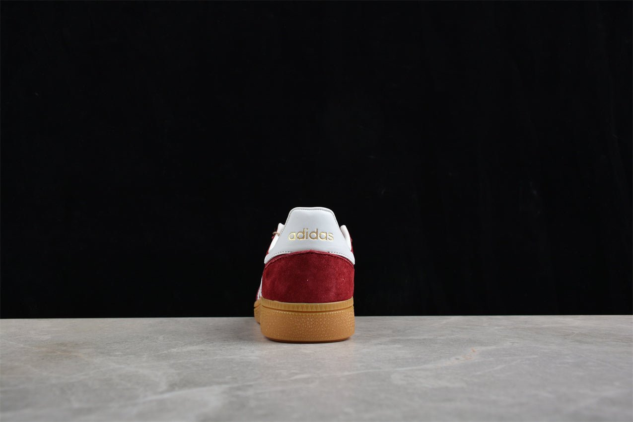 Fabrika Supply Handball Spezial Red / Cloud White / Gold Metallic | zapatillas Fabrika Supply