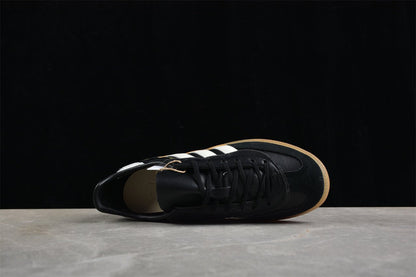 Fabrika Supply INVINCIBLE x Handball Spezial Black / White | zapatillas Fabrika Supply