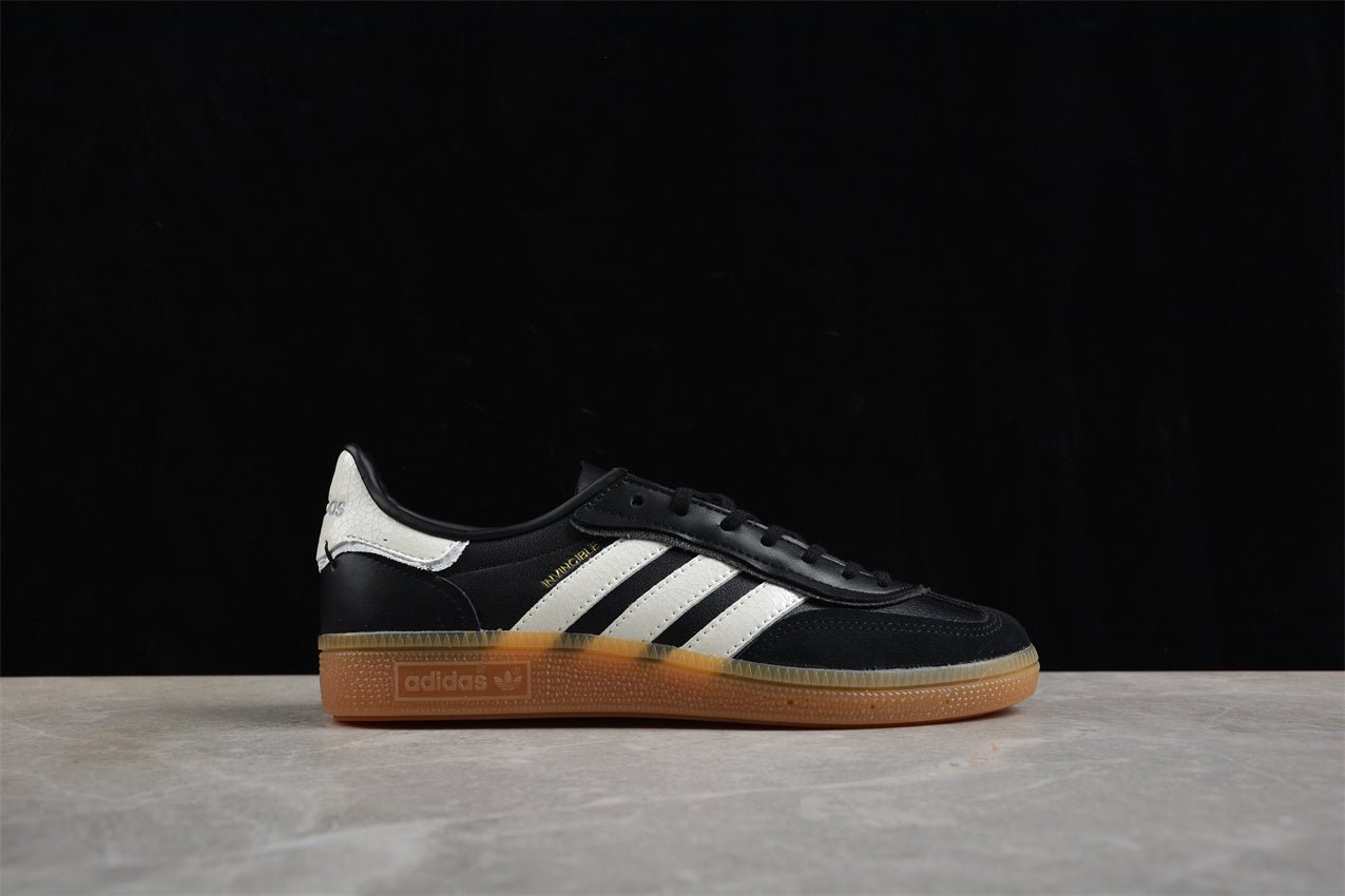 Fabrika Supply INVINCIBLE x Handball Spezial Black / White | zapatillas Fabrika Supply