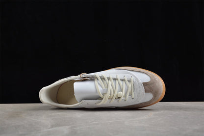Fabrika Supply INVINCIBLE x Handball Spezial White / Light Beige | zapatillas Fabrika Supply