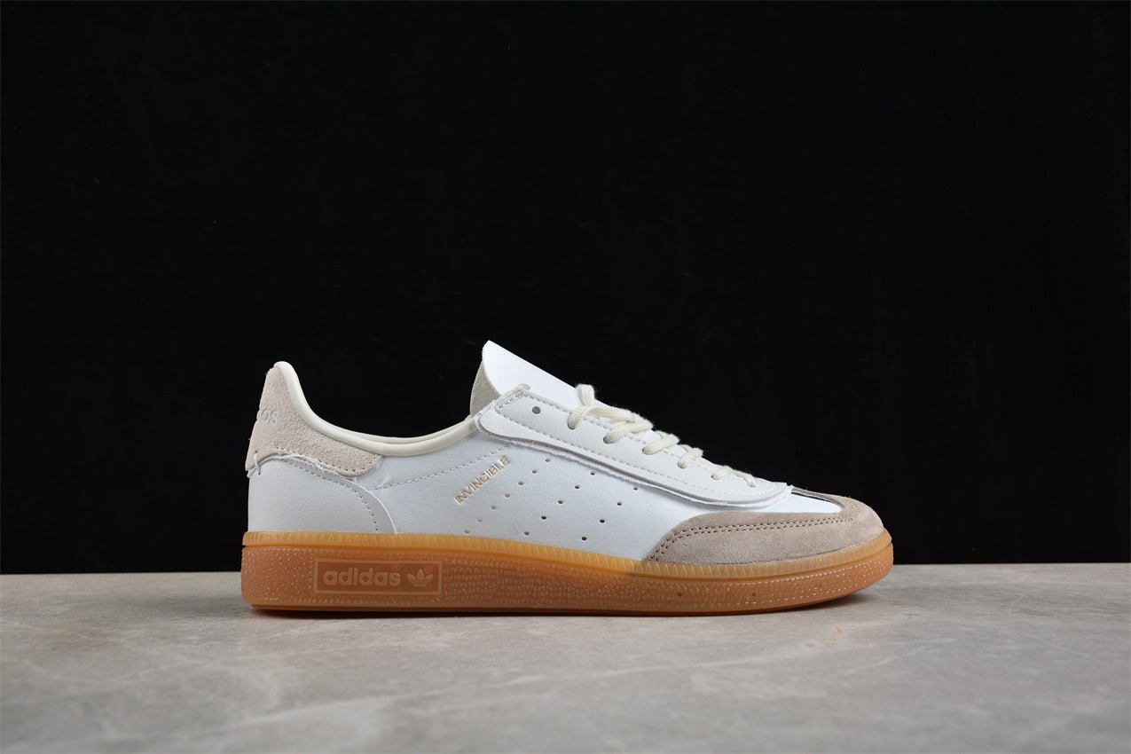 Fabrika Supply INVINCIBLE x Handball Spezial White / Light Beige | zapatillas Fabrika Supply