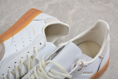 Fabrika Supply INVINCIBLE x Handball Spezial White / Light Beige | zapatillas Fabrika Supply