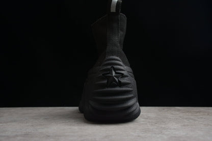 Essenza Rosa Run Star Motion HI Triple Black | zapatillas Essenza Rosa