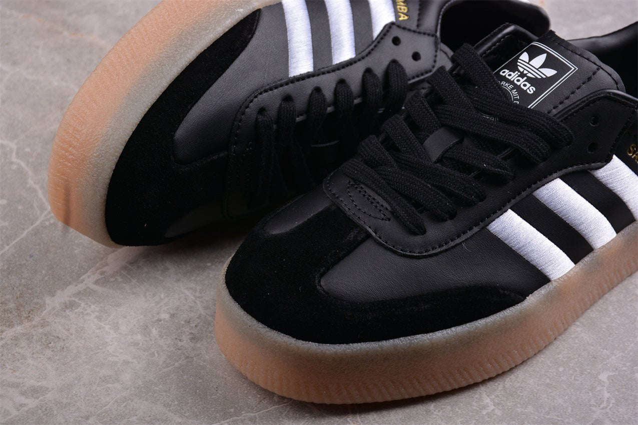 Fabrika Supply Sambae W Platform Black / White | zapatillas Fabrika Supply